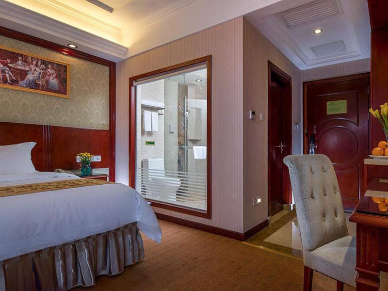 Vienna Hotel Guangzhou Airport 2 Exteriér fotografie